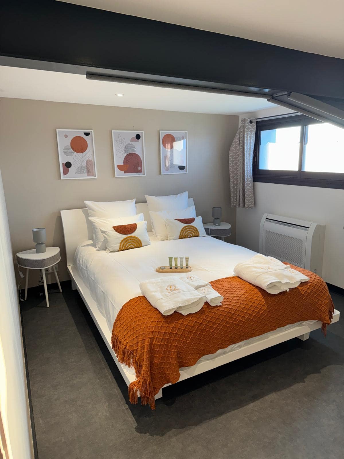 Deuxième chambre avec climatiseur, Champ Lamet